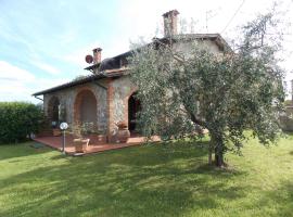 Casale Le Querciole, country house in Castiglione dʼOrcia
