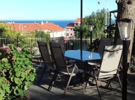 Appartamento con giardino privato, hotel in Santo Stefano al Mare