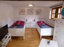 Ferienwohnung Jansen "Eins", hotel familiar en Bad Schwalbach