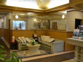 West Plaza Desekel, hotell sihtkohas Koror
