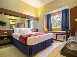 Microtel by Wyndham Eagle Ridge, hotel v mestu General Trias