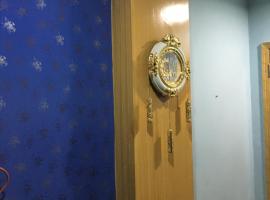 Best Holidays Inn, hotel v destinaci Shekhūpura