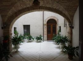 Palazzo De Fabritiis, bed and breakfast en Rosciano