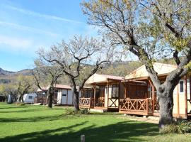 Camping Castillo de Loarre, kamp v mestu Loarre