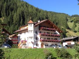 Garni Schenk, hotel in Selva di Val Gardena