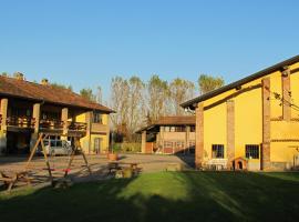 Agriturismo Bassanella, hotel dengan parking di Treviglio