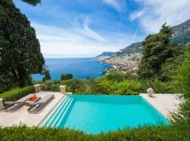 Luxurious Villa Overlooking Monaco