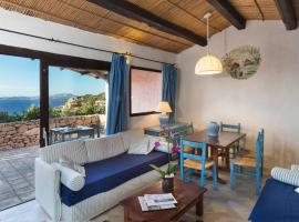 Residence I Cormorani Alti, Ferienwohnung mit Hotelservice in Baja Sardinia