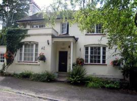 Bluebell House, homestay in Windsor