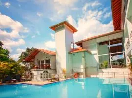 Senani Hotel