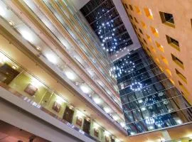 리가에 위치한 호텔 아발론 호텔