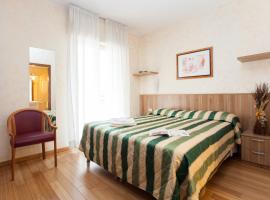 Residence Desenzano, serviced apartment in Milan