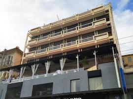 Cavo D' Oro, hotel in Piraeus