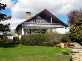 Ferienwohnung Rabelsdorf, hotell i nærheten av Sesslach Museum i Pfarrweisach