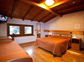 Hotel La Scheggia, hotel v destinaci Santa Maria Maggiore