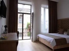 Hotel Varios