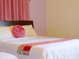 Plum Blossom Inn Homestay