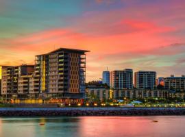 Darwin Waterfront Luxury Suites, hótel í Darwin