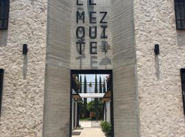 Hospedaje El Mezquite, מלון ליד Los Rosales Vineyard, טקיסקיאפן
