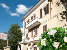 Hotel Gardenia, hotel dicht bij: Luchthaven Forli - FRL, 