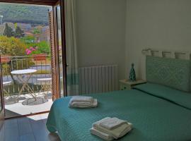 I Graniti, farm stay in Monti