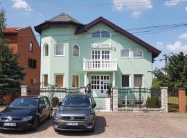 Guest House Luxotel, hostal o pensió a Zrenjanin