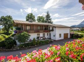 Pension Garni Appartement Ortner, hotel in Sankt Johann in Tirol