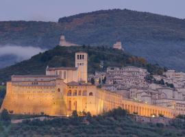 Albergo La Rocca, hotel u gradu 'Asiz'