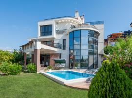 Luxury House on Buzhaka, hotell i Sozopol