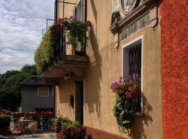 Guesthouse Arosio B&B, bed and breakfast a Arosio