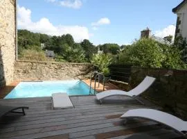 Luxurious Villa in Pont-Aven with Private Pool