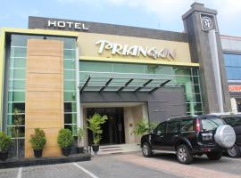 Hotel Priangan, hotel v destinaci Cirebon