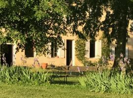 B&B Château Pierre de Lune, vakantiewoning in Saint-Émilion