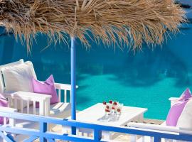 Acqua Vatos Santorini Hotel, hotel di Kamari