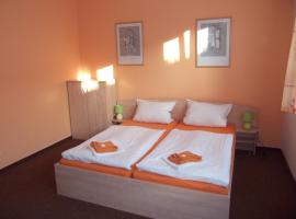 Hotel Sádek, hotel v destinaci Díly