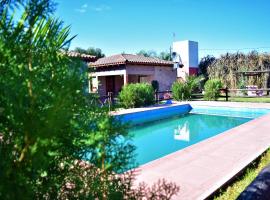 Cabañas Villa del Sol, country house in Salta