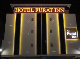 Hotel The Furat Inn, hotel poblíž Letiště Daman - NMB, Vapi