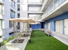 Residencia Universitaria Resa Campus del Mar, hotel di Barcelona
