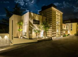 Haus Gregori, căn hộ dịch vụ ở Caldaro