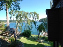 Sweet Escape & Summer Dream, hotel poblíž Friday Harbor Airport - FRD, 