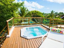 Duplex com hidromassagem - Praia do Forte, hotel with jacuzzis in Praia do Forte