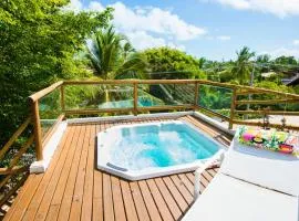 Duplex com hidromassagem - Praia do Forte