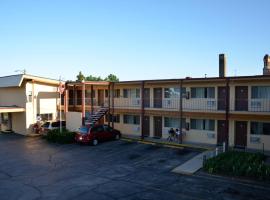 Village Inn Green Bay, hotel near Austin Straubel International Airport - GRB, Green Bay