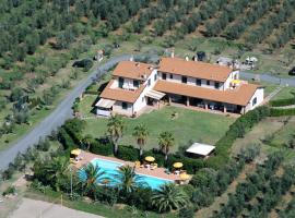 Le Macine, hotel a Cecina