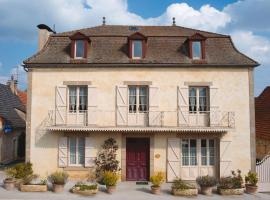 Maison d'Hotes Orlaya, B&B in Assier