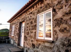 Casa Branca do Imperio, alojamento de turismo rural em Cinco Ribeiras