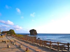 Jing Guan Hotel, hotel berdekatan Chuanfan Rock, Eluan