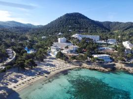 Sandos El Greco - Adults Only: Portinatx'da bir otel