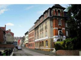 Auberge des Remparts, hotel v destinaci Péronne
