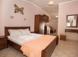 Korali House, hotel em Paralia Vrachou